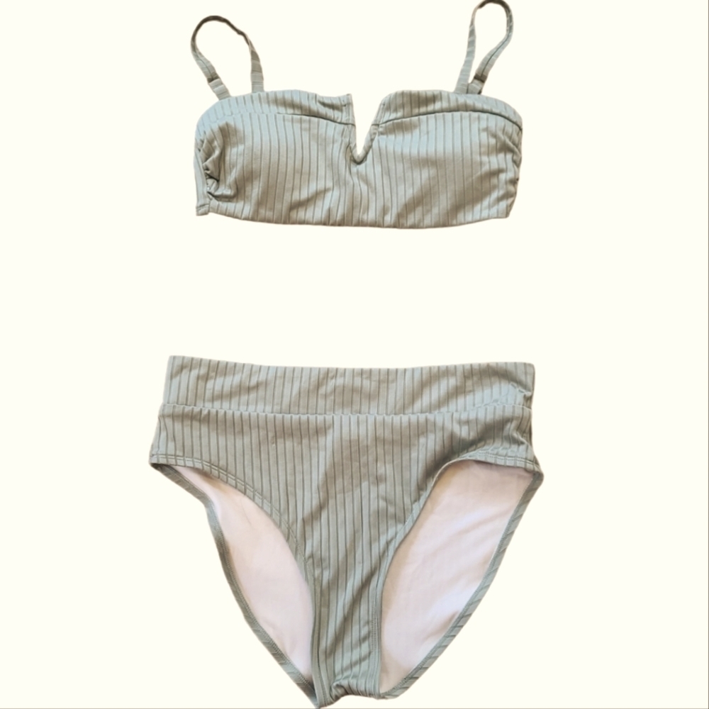 Women's Aqua Couture 2 peice Bikini High waist sage green size medium